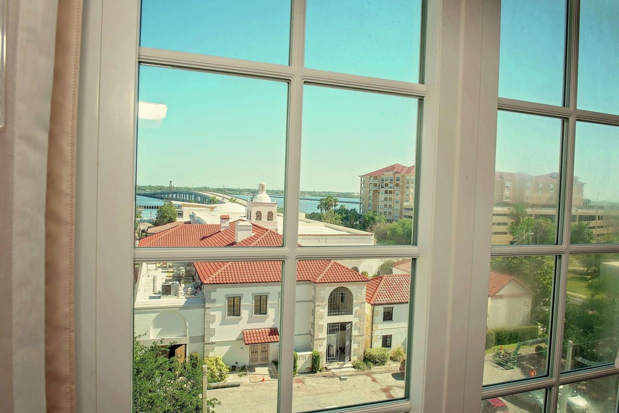 Hotel Hampton & Bradenton